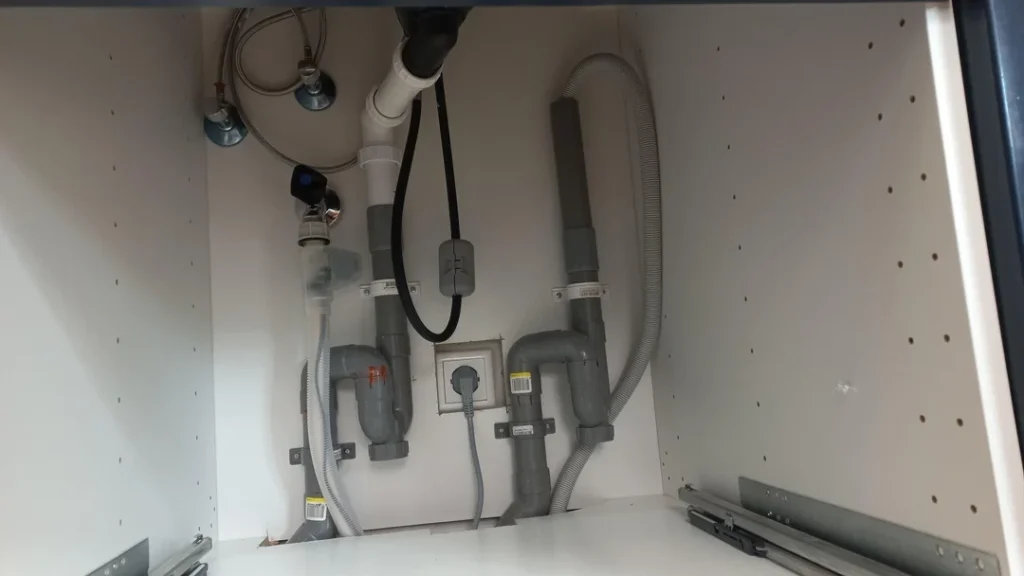 Hackers Help: Countertop Thickness for DOMSJÖ Sink Setup