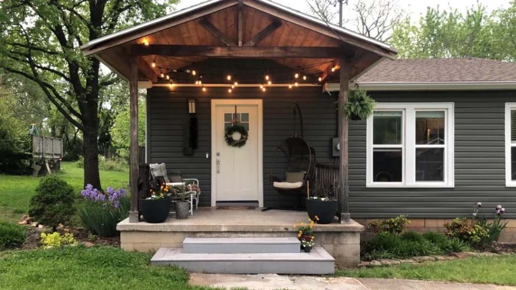 Small Front Porch Ideas: 10 Ways to Make Your Entryway Feel Like a Destination